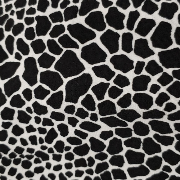 Ophelia Roe Women's Size 2X V-Neck Tunic Length Tank - Picture 3 of 6